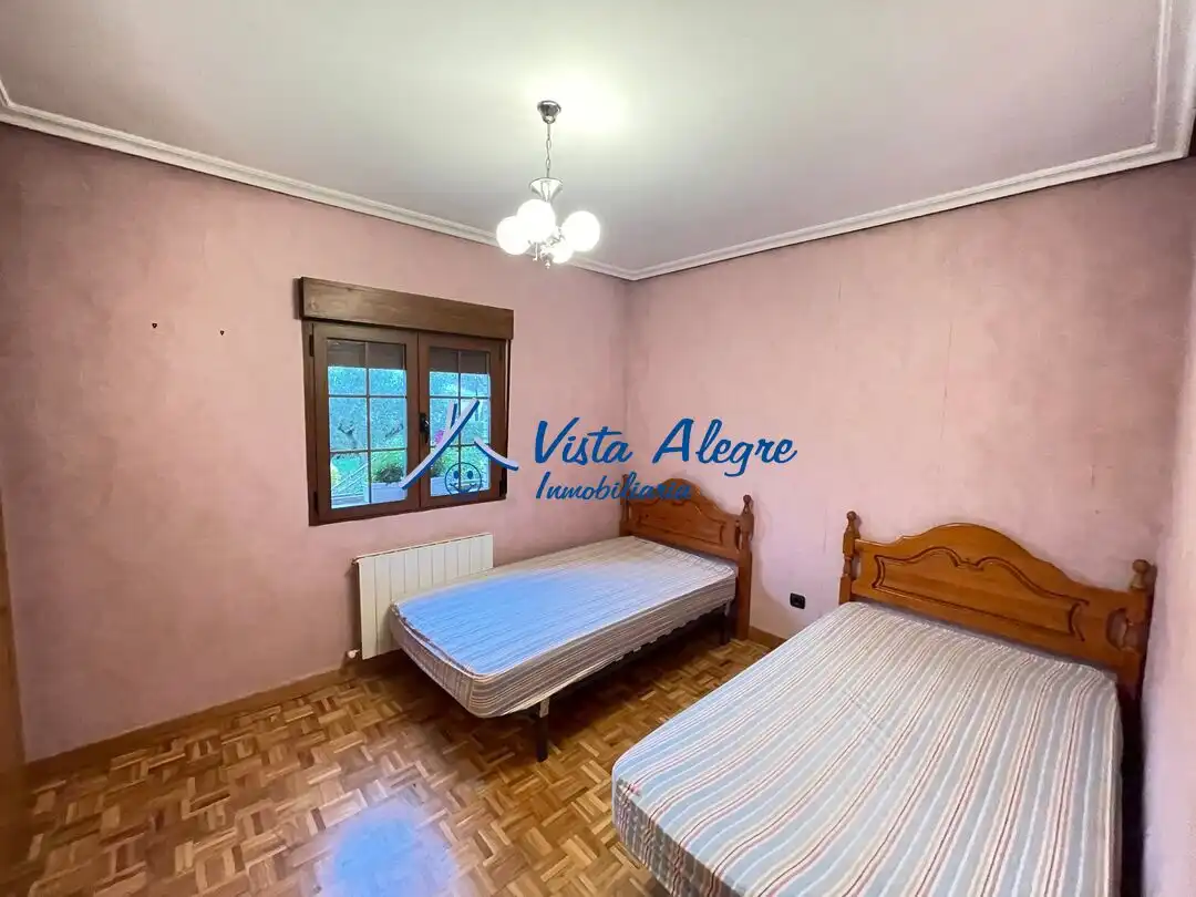 Habitación de Casa o chalet en venta en San Vicente de la Sonsierra con Calefacción, Jardín privado y Terraza