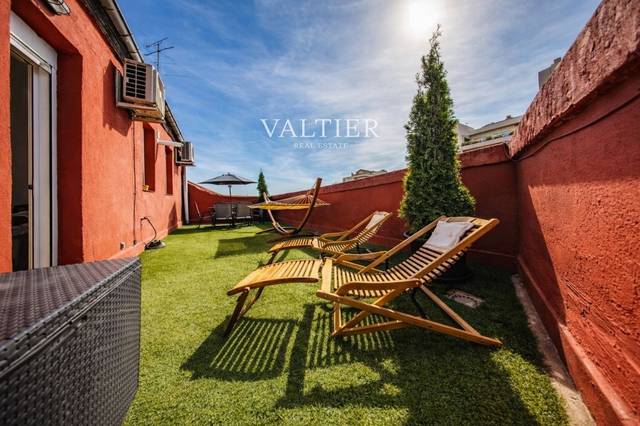 Ático en Venta en Glorieta de Ruiz Giménez en Universidad - Malasaña