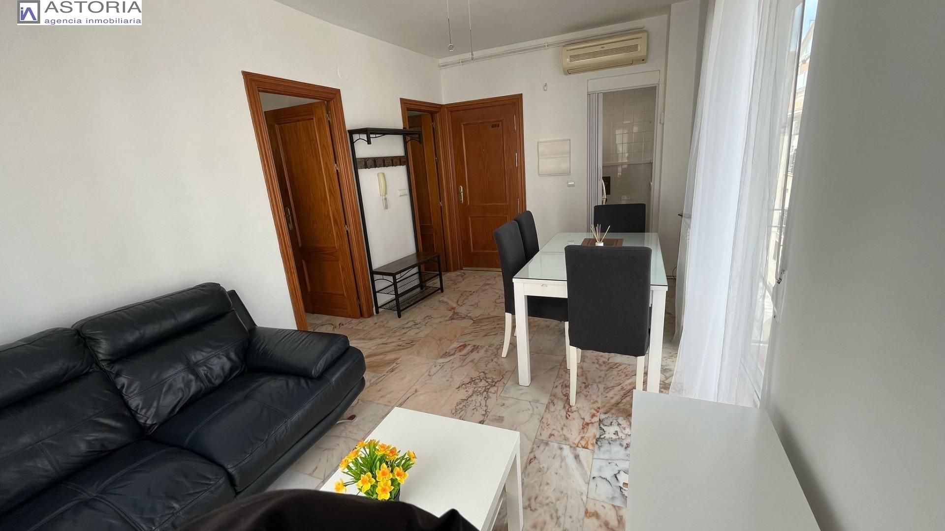 Living room of Apartment to rent in Maracena  with Air Conditioner, Heating and Balcony