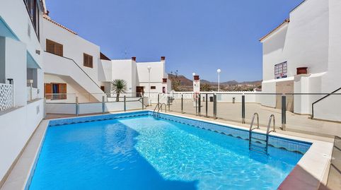 Foto 2 de Apartamento en venta en Montañita, Los Cristianos, Arona