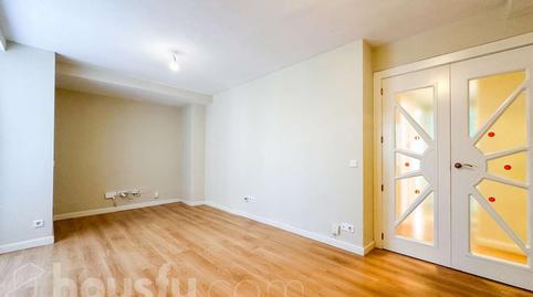 Photo 2 of Flat for sale in Calle de Ocaña, ., Aluche, Madrid