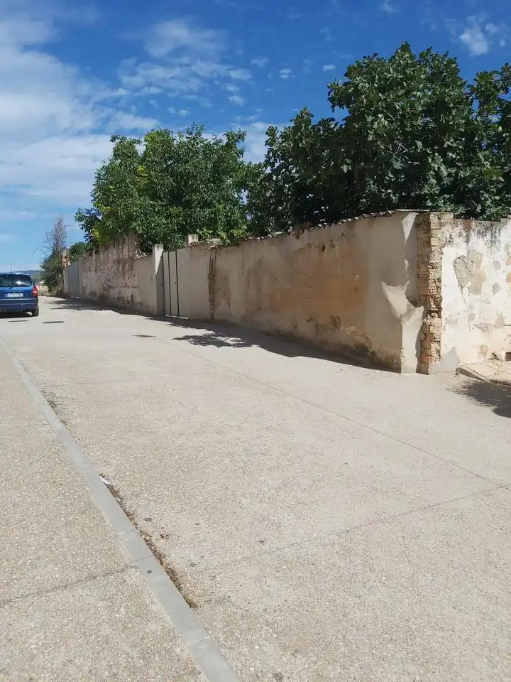 Residential zum Verkauf in Río Odrón, Los Arcos
