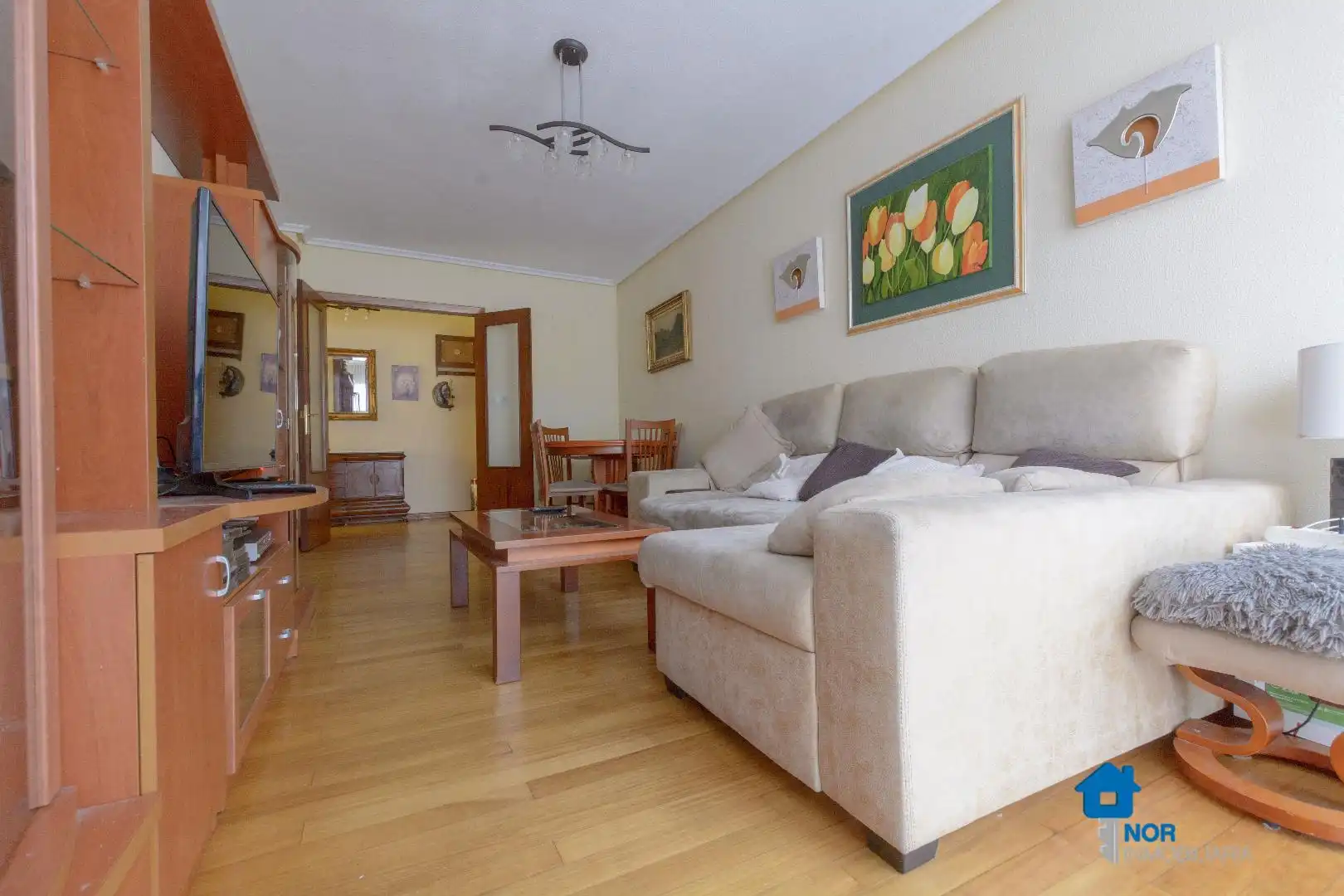 Sala de estar de Piso en venta en Escalante con Terraza y Amueblado