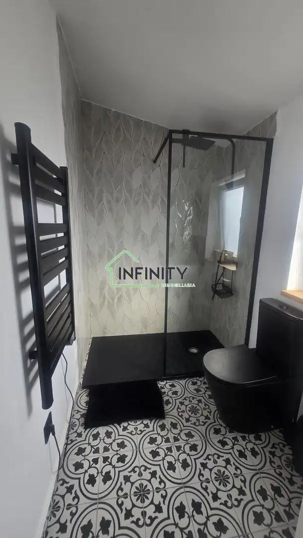 Bathroom of Houses for sale in Oliva  with Air Conditioner, Heating and Terrace