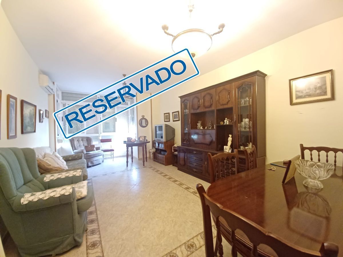 Living room of Flat for sale in Loja  with Air Conditioner and Balcony