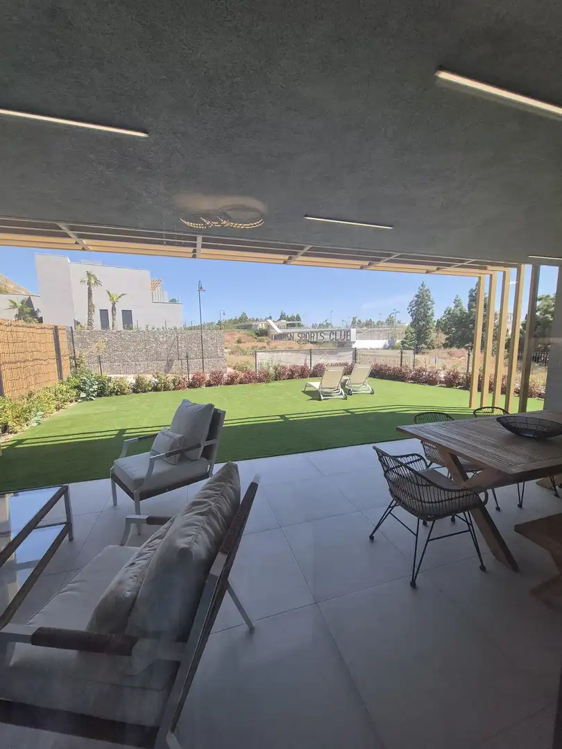 Maison mitoyenne avec piscine à vendre à Urbanización El Chaparral, imagen 10