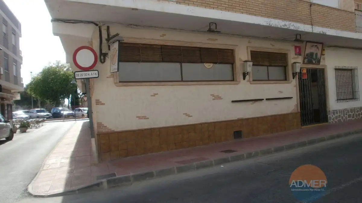 Local comercial en venda a Santiago de la Ribera, imagen 3