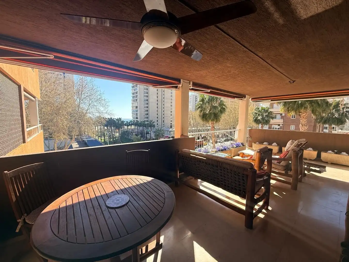 Piso con piscina en venta en Avenida de Mediterraneo, imagen 3