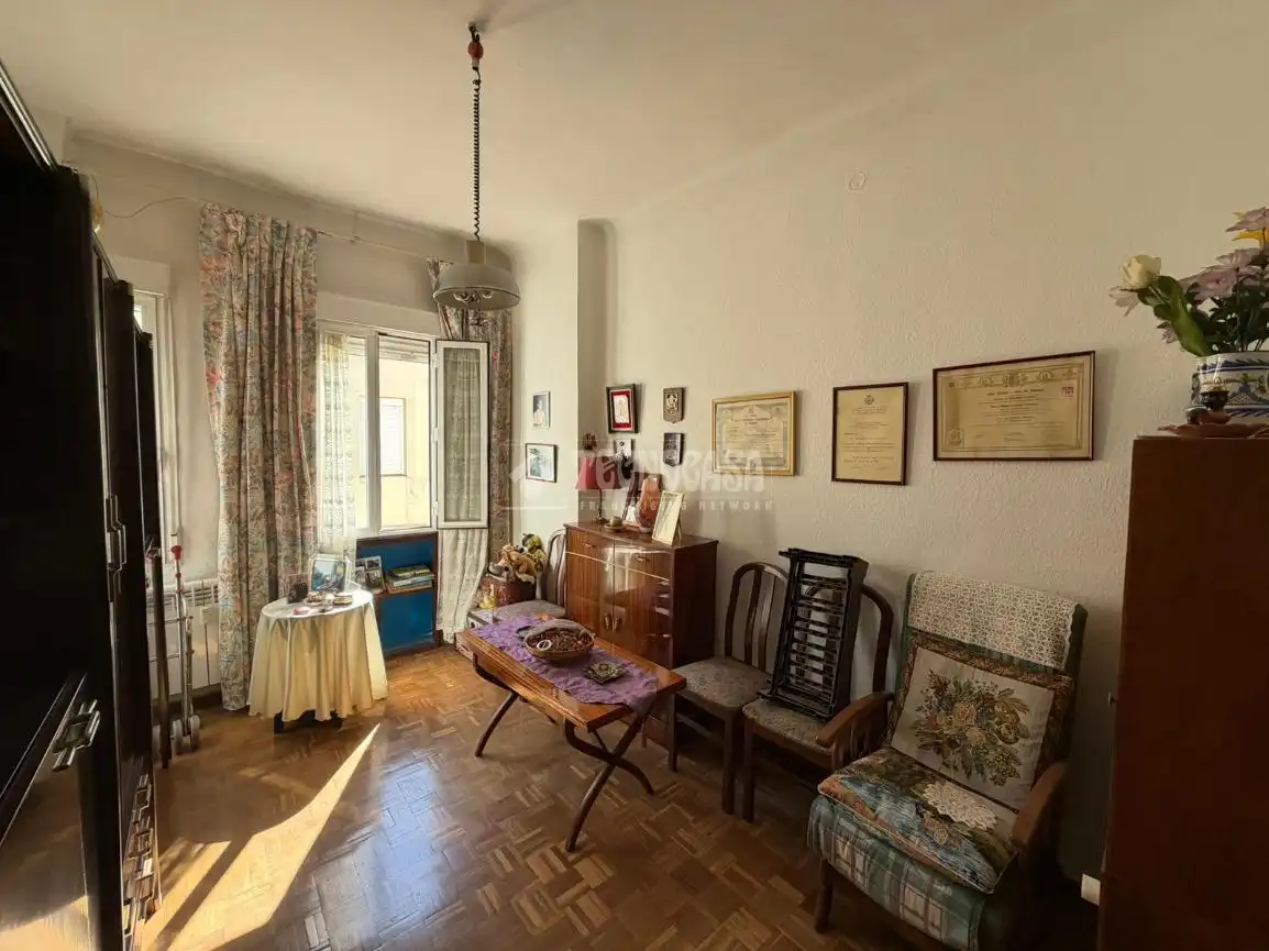 Sala de estar de Piso en venta en Madrid con Calefacción y Terraza