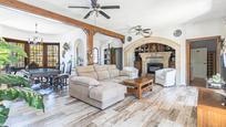 Wohnzimmer von Haus oder Chalet zum verkauf in Banyeres del Penedès mit Klimaanlage, Terrasse und Schwimmbad