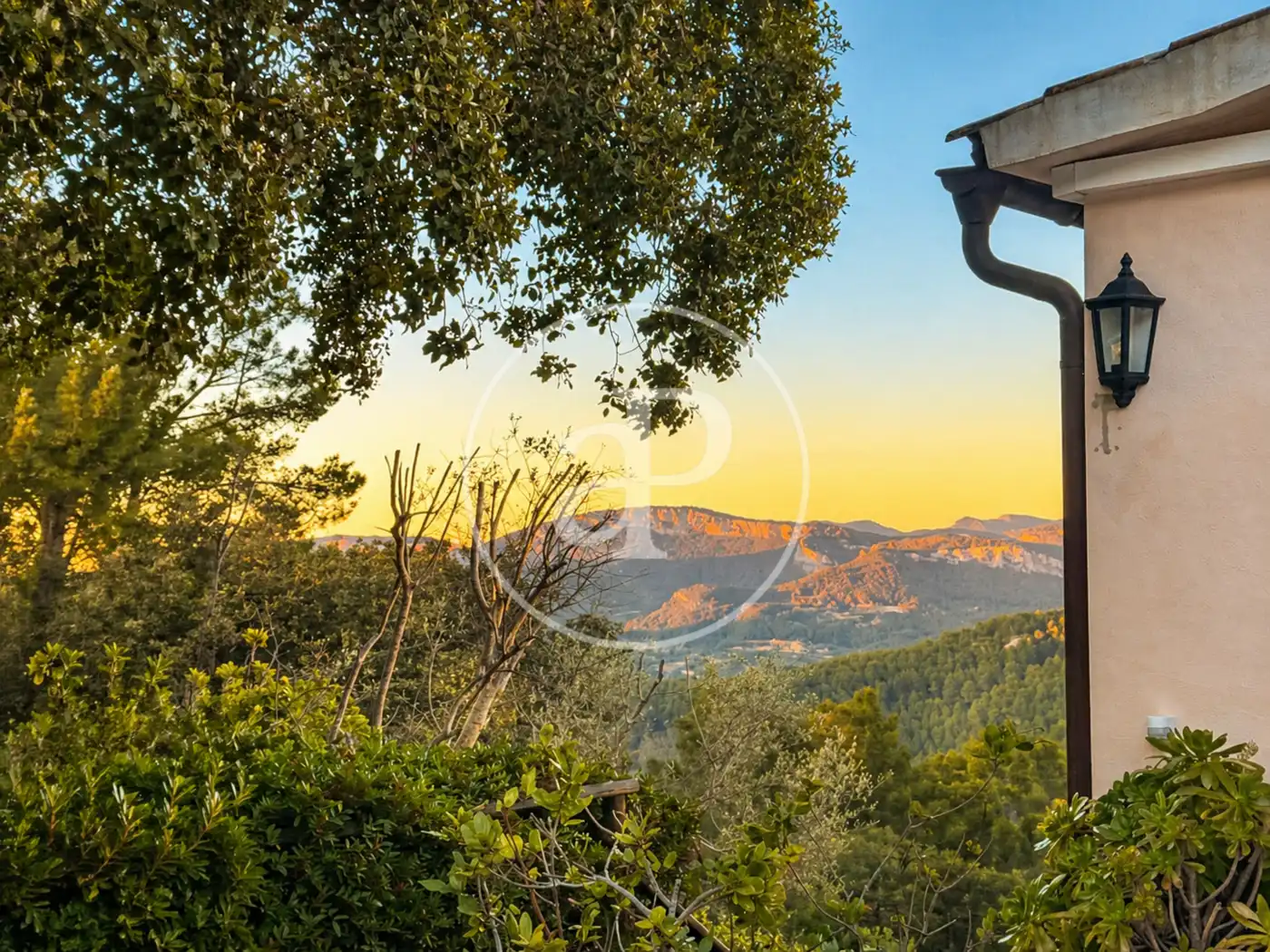 Vista exterior de Casa o xalet en venda en Esporles amb Aire condicionat, Calefacció i Jardí privat