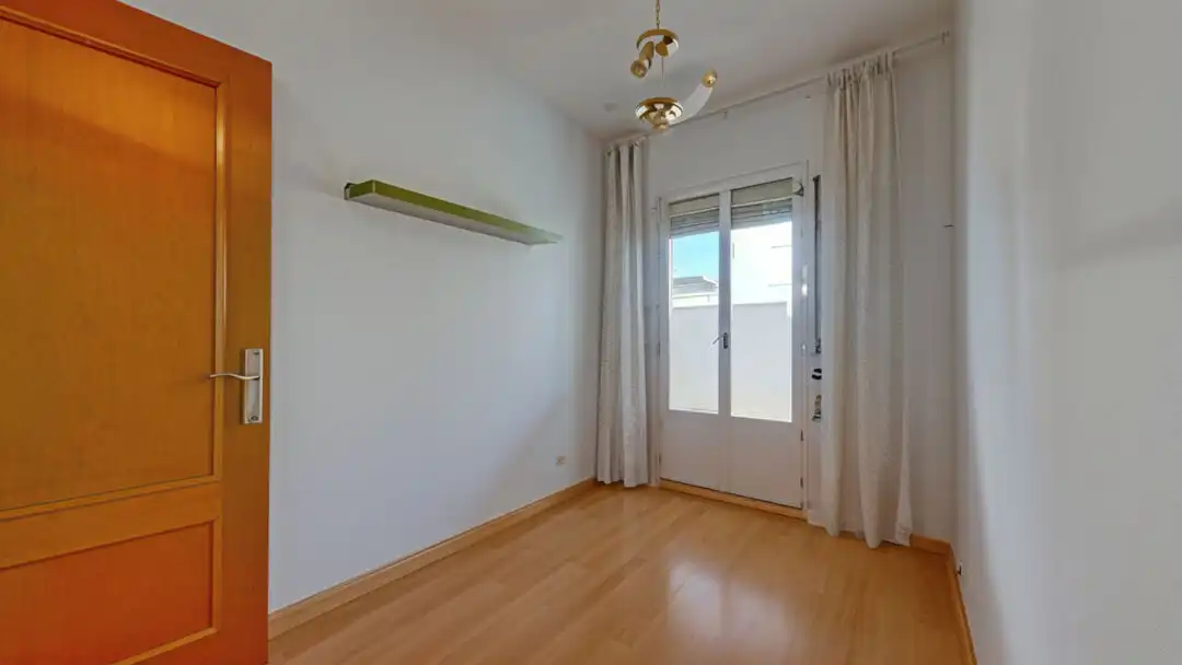Schlafzimmer von Wohnung zum Verkauf in Madrid mit Heizung, Terrasse und Abstellraum