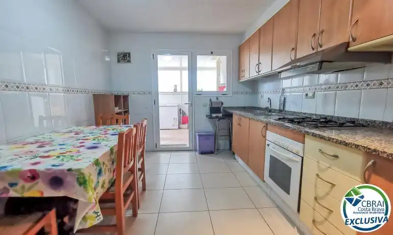 Cocina de Casa adosada en venta en Roses con Calefacción, Terraza y Horno
