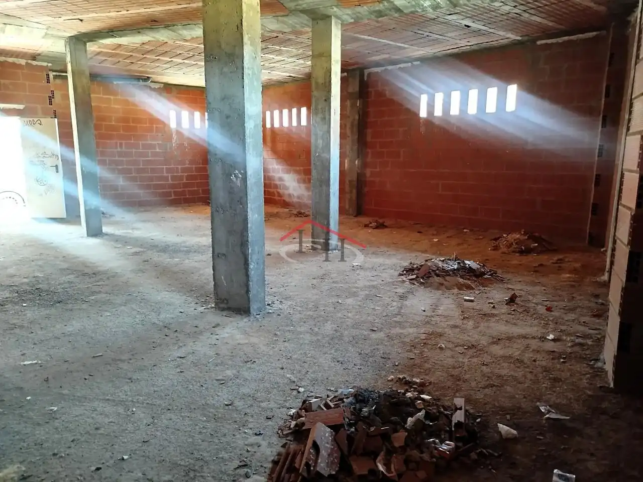 Local comercial en venda a Santiago Apóstol, imagen 5