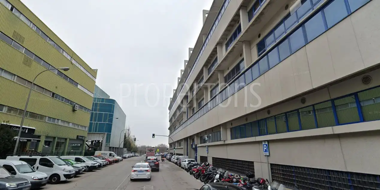 Nave industrial en venta en Valdefuentes, imagen 9