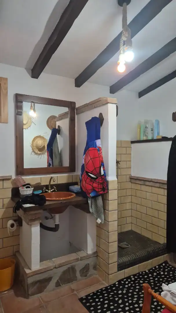 Bany de Casa o xalet de lloguer en Almuñécar amb Aire condicionat, Calefacció i Jardí privat