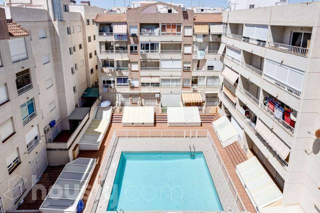 Piso en Alquiler en Calle la Sal, . en Avenida Habaneras - Curva de Palangre