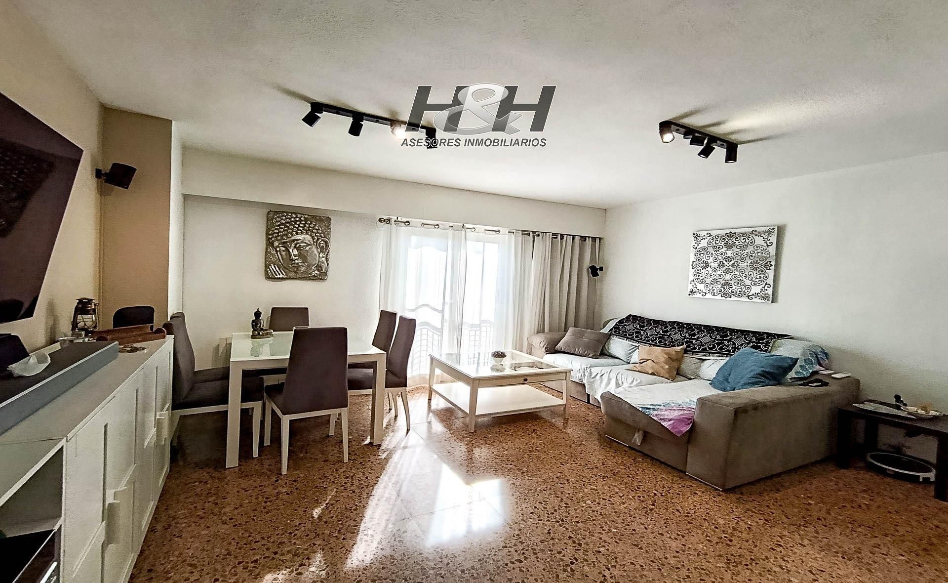 Living room of Flat for sale in Catarroja  with Air Conditioner and Private garden
