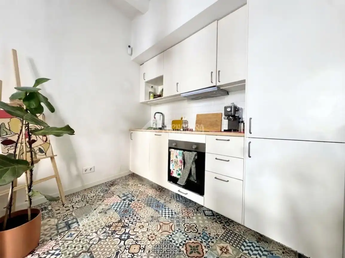 Cocina de Piso en venta en Barcelona con Balcón