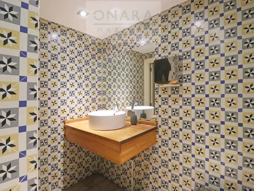 Bathroom of Commercial properties for sale in Hondarribia