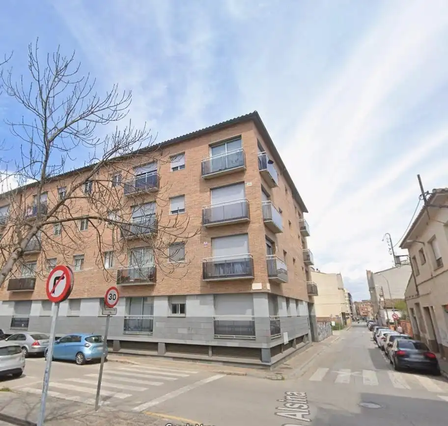Dúplex amb ascensor en venda a Eixample Sud – Migdia