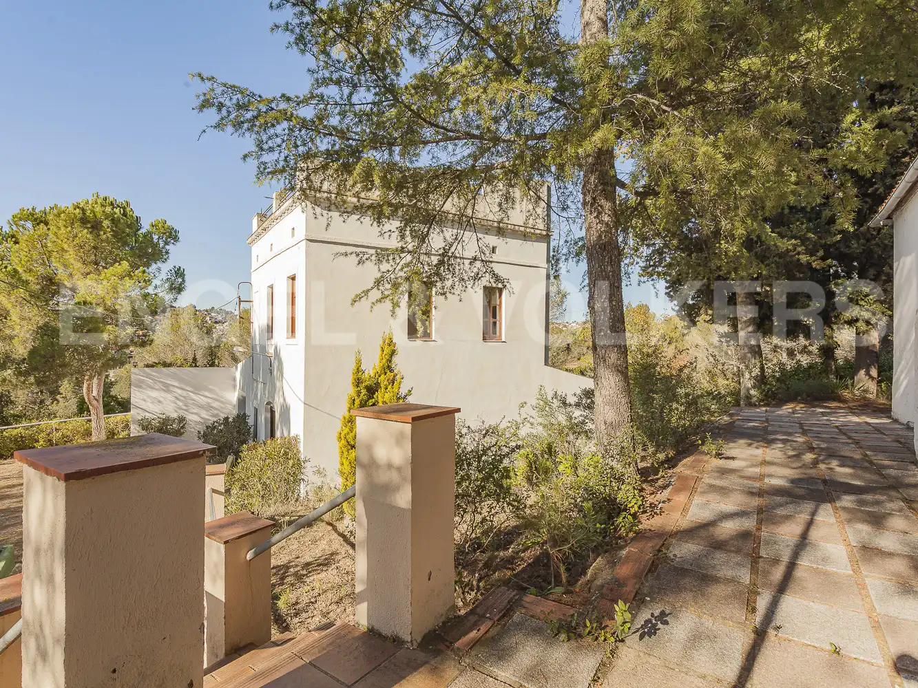 Vista exterior de Finca rústica en venda en Rubí amb Calefacció, Jardí privat i Terrassa