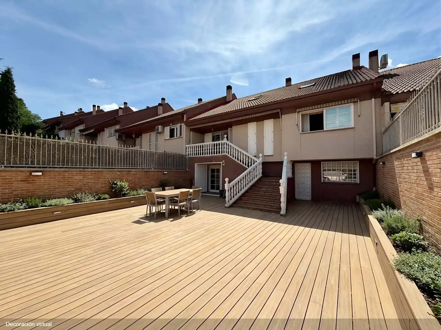 Terrassa de Casa adosada en venda en Las Rozas de Madrid amb Calefacció, Jardí privat i Terrassa