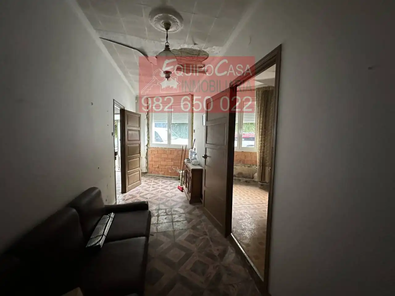 Casa adosada en venta en Lugo con Jardín privado, Terraza y Alarma