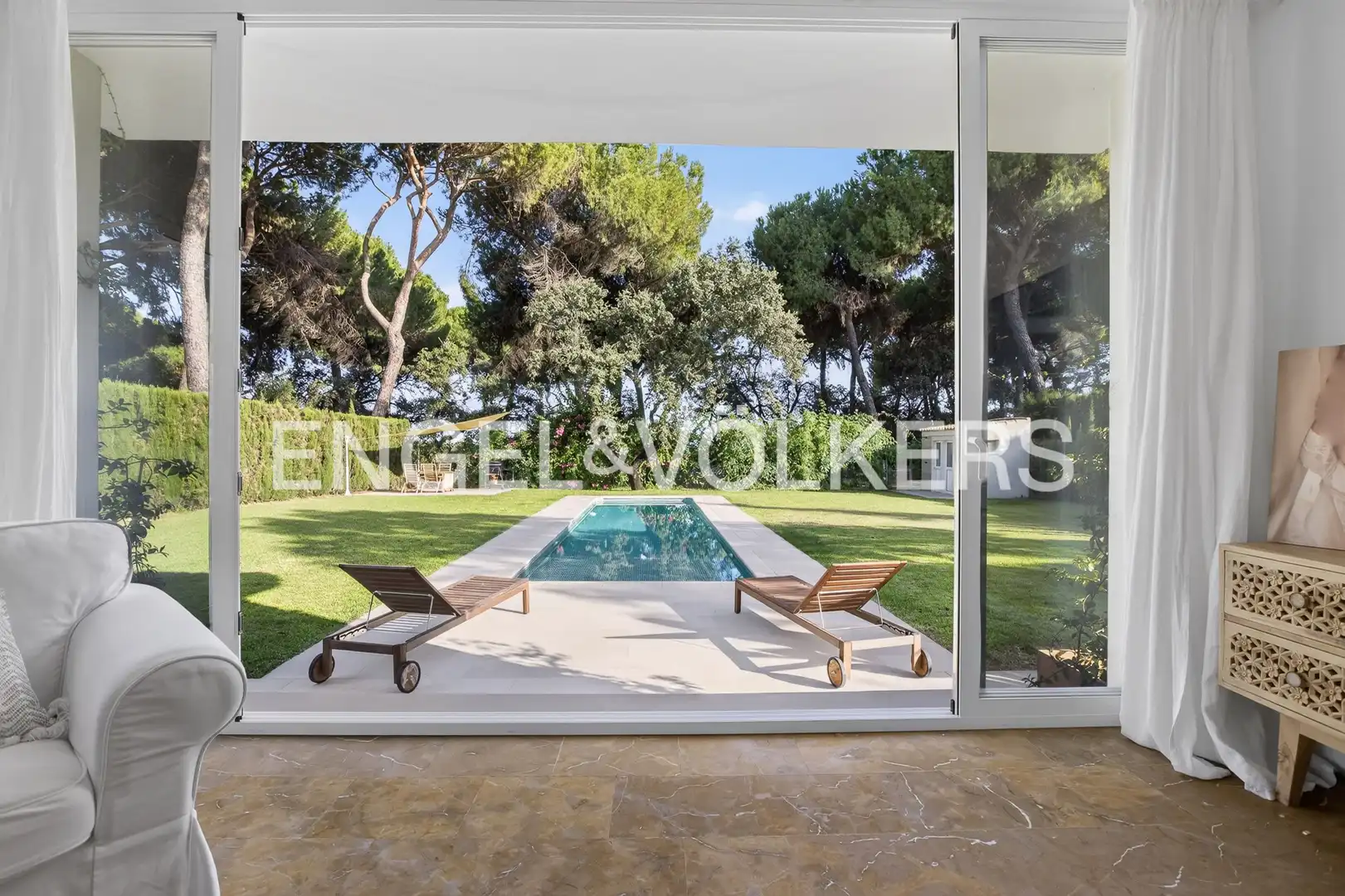 Maison avec piscine à vendre à Bollullos de la Mitación