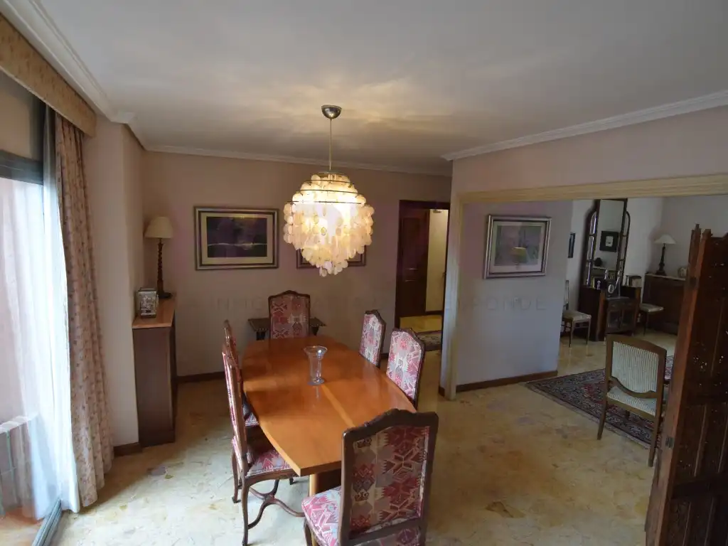 Esszimmer von Wohnung zum Verkauf in Valencia