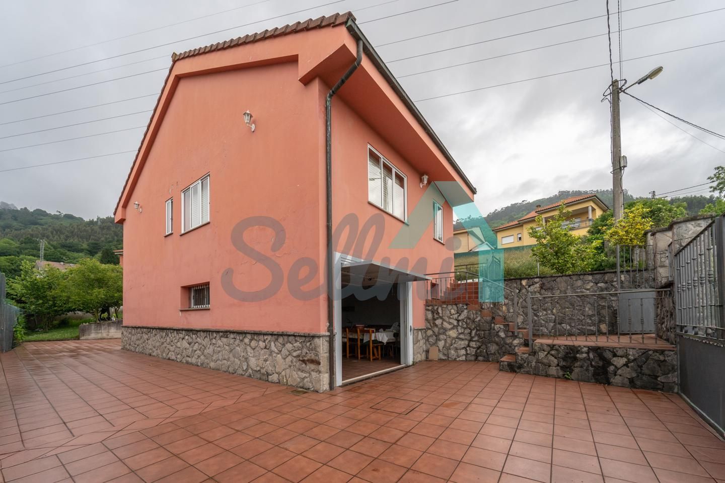 Exterior view of House or chalet to rent in Oviedo   with Heating, Private garden and Parquet flooring