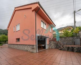 Exterior view of House or chalet to rent in Oviedo   with Heating, Private garden and Parquet flooring