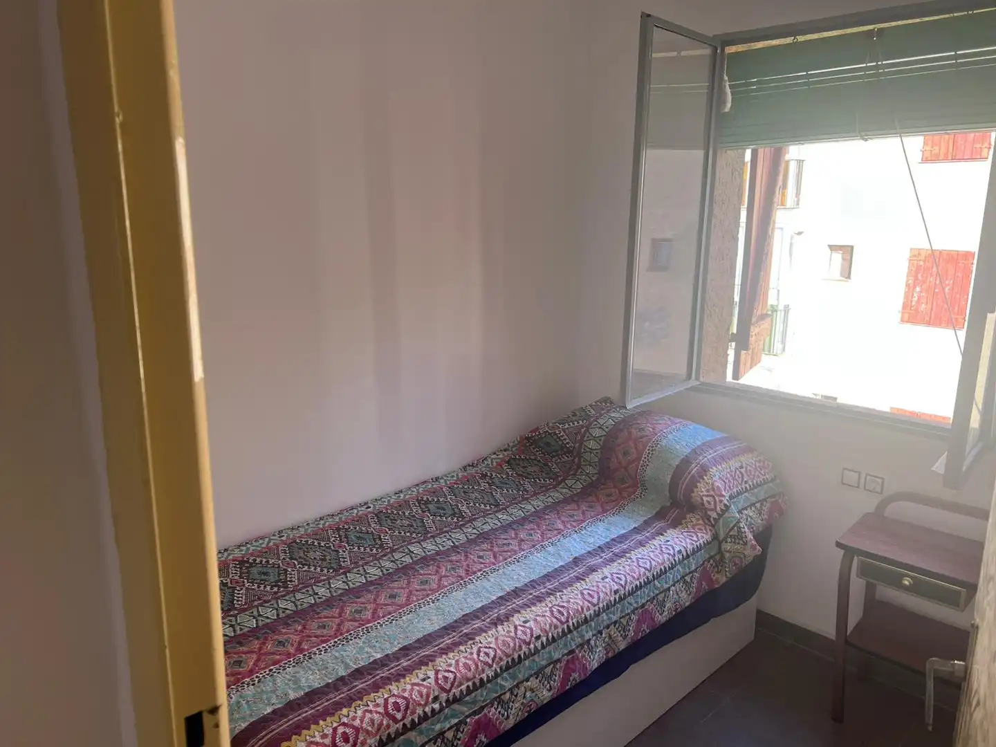 Habitación de Piso en venta en El Pont de Suert con Trastero, Amueblado y Balcón