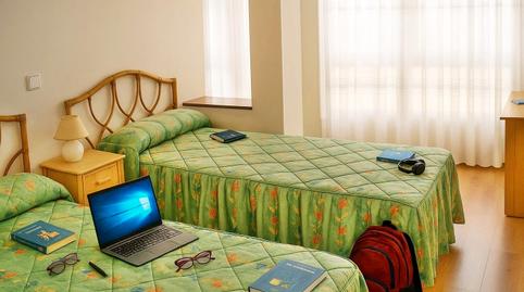 Foto 5 de Piso de alquiler en Avenida de Los Castros, Los Castros, Santander