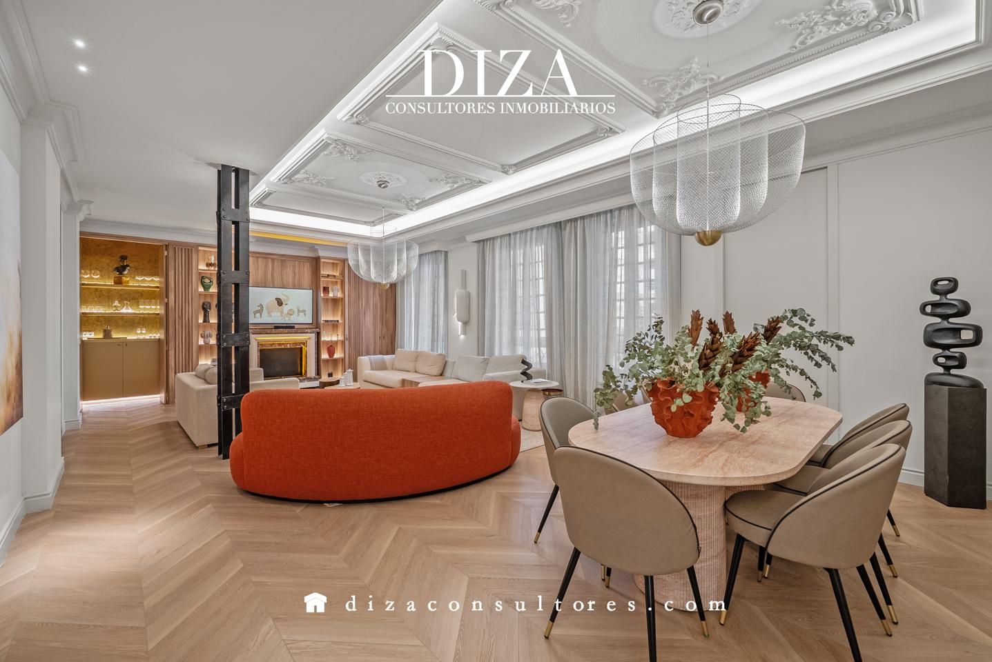 Sala d'estar de Pis en venda en  Madrid Capital amb Aire condicionat, Calefacció i Moblat