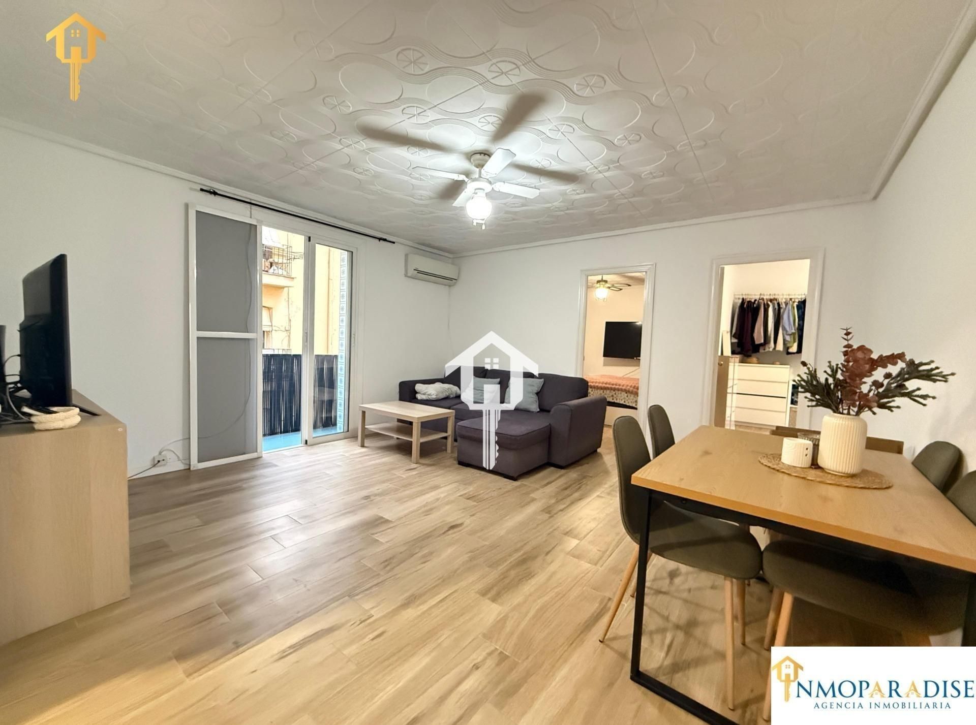 Living room of Flat for sale in Alicante / Alacant  with Air Conditioner, Furnished and Balcony