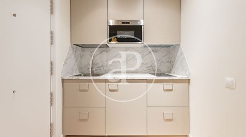 Foto 5 de Piso en venta en C. de Pedro Teixeira, Cuatro Caminos - Azca, Madrid Capital