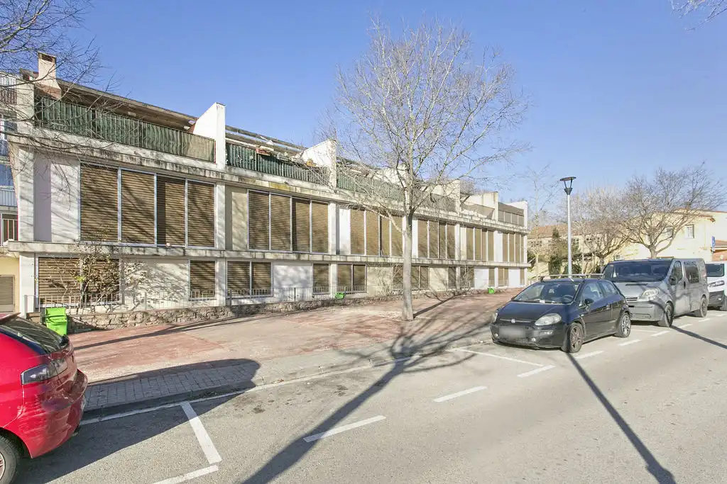 Vista exterior de Piso en venta en Sant Llorenç Savall