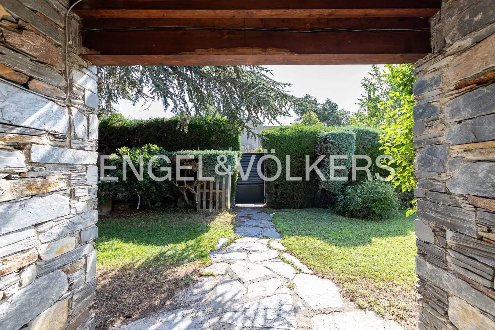 Garden of Houses for rent in Madrid  with Air Conditioner, Heating and Private garden