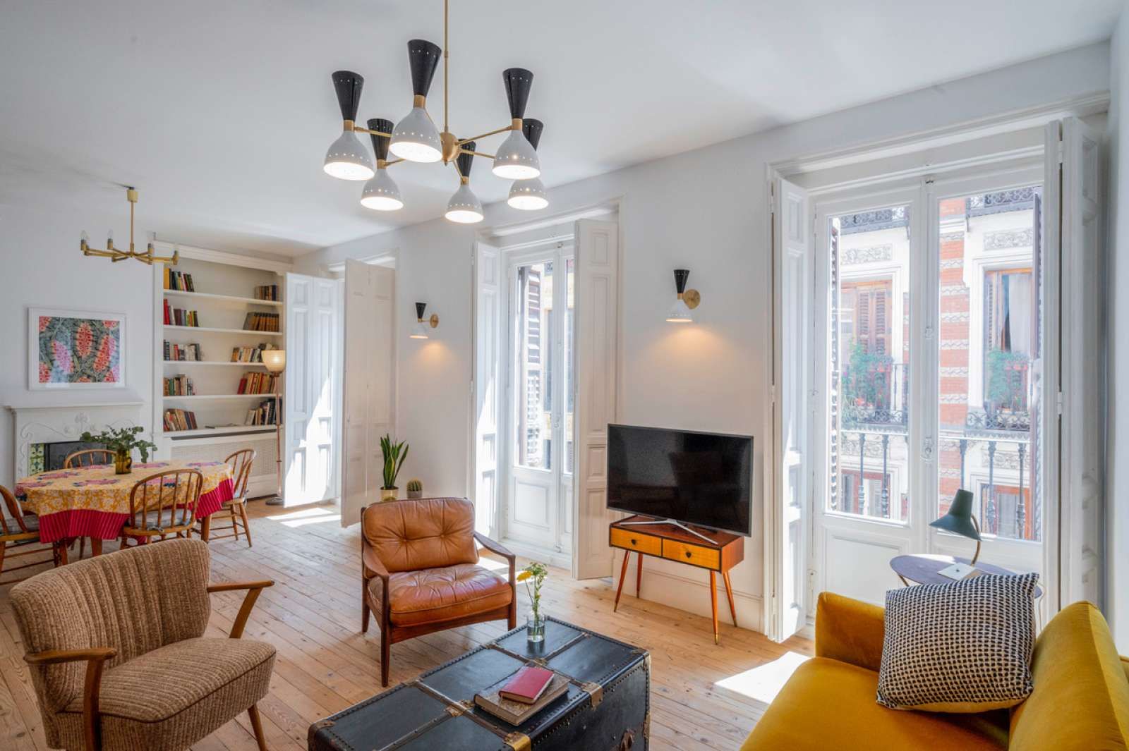 Sala d'estar de Apartament per a compartir en  Madrid Capital amb Aire condicionat, Calefacció i Terrassa