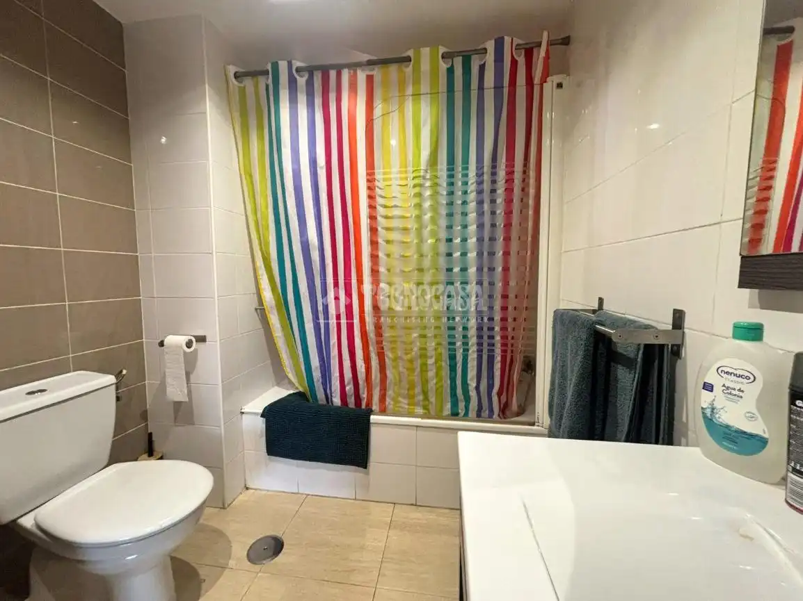 Bany de Pis en venda en Badajoz amb Aire condicionat i Calefacció