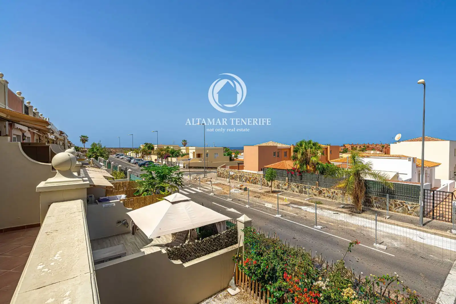 Vista exterior de Apartamento en venta en Arona con Jardín privado, Terraza y Piscina