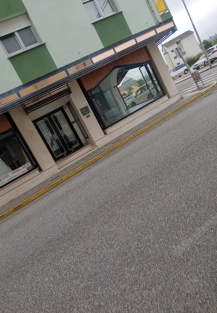Local comercial de lloguer a Xove