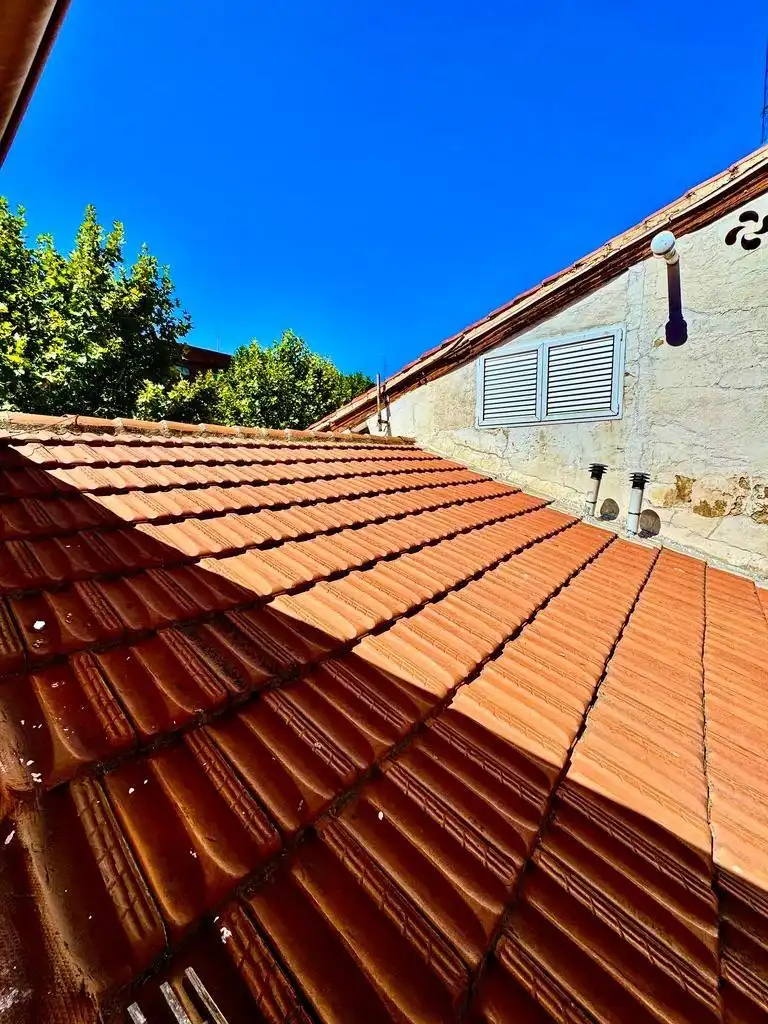 Vista exterior de Estudi en venda en Retiro