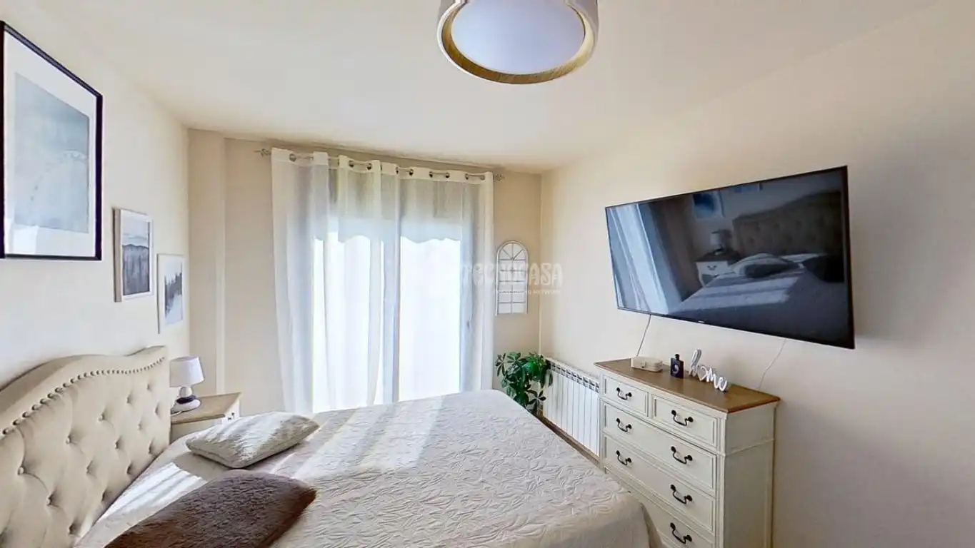 Bedroom of Flat for sale in Sallent
