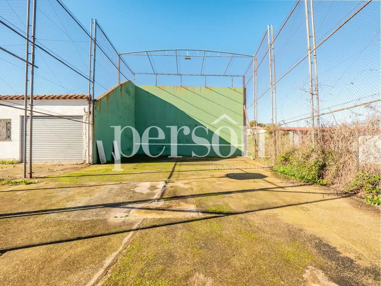 Casa o chalet en venta en Chiva con Jardín privado, Terraza y Piscina