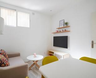 Living room of Flat to rent in  Madrid Capital  with Air Conditioner