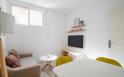 Living room of Flat to rent in  Madrid Capital  with Air Conditioner