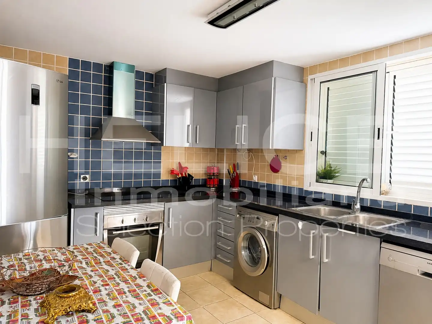Houses for sale in Carrer Illes Columbretes, 31, Cumbres de Calicanto