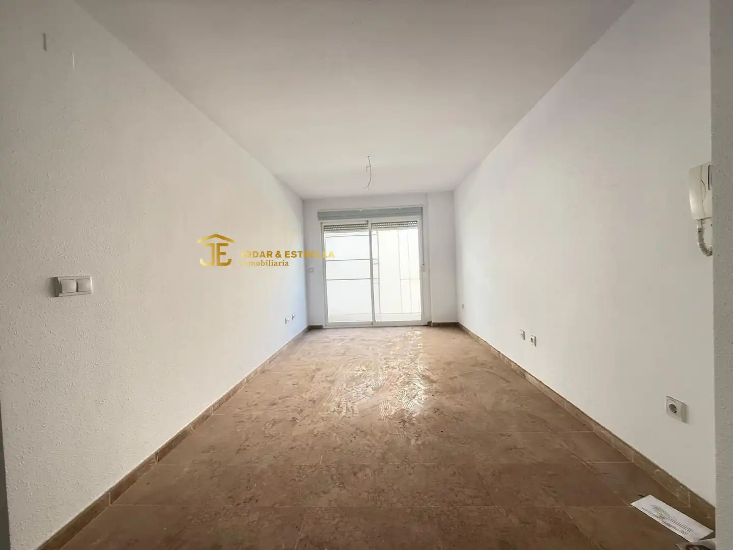 Apartamento en venta en Lorca con Terraza, Balcón y Piscina comunitaria